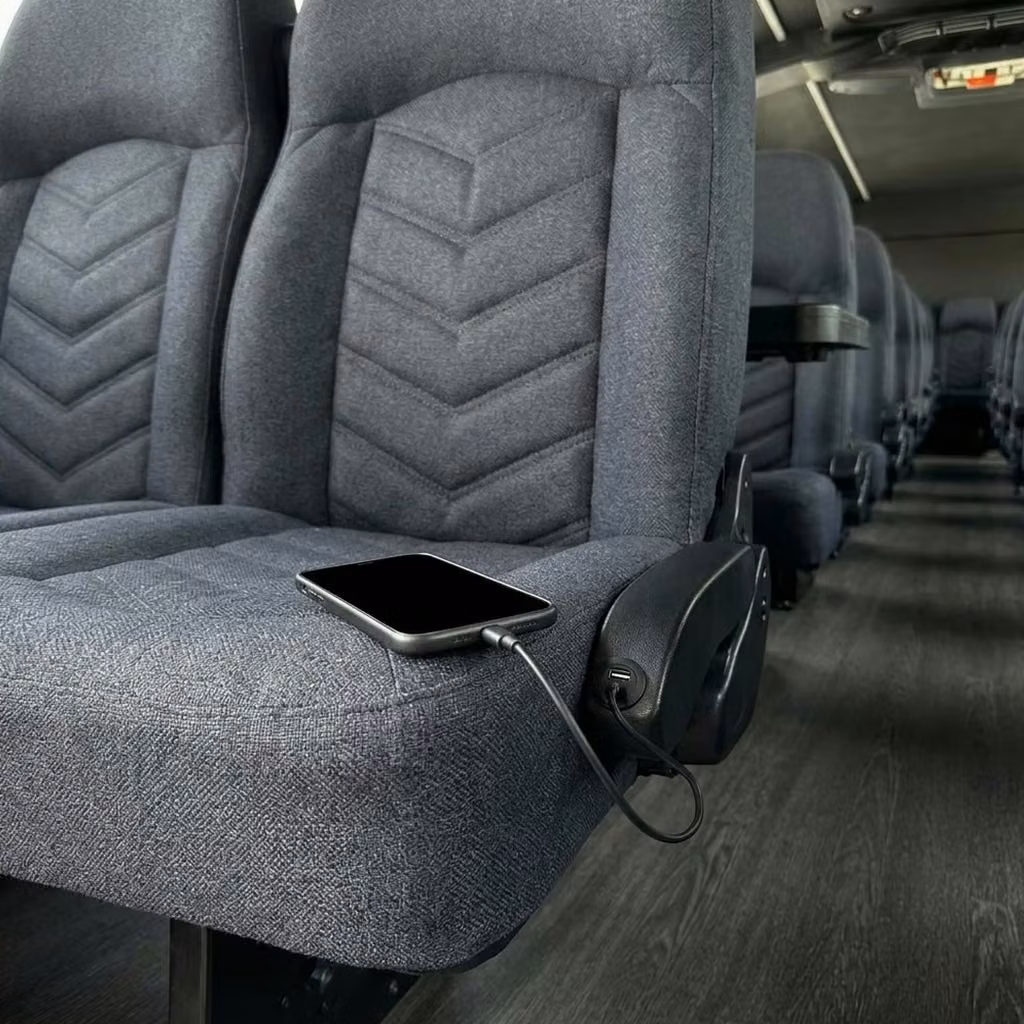 gadsden 25 passenger minibus usb charging