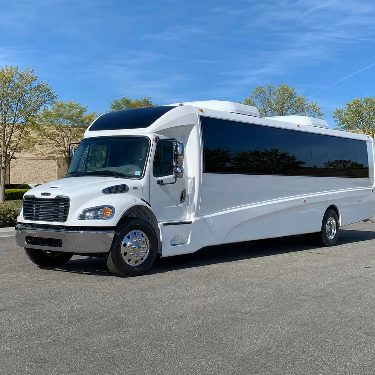 gadsden 28 passenger minibus rental