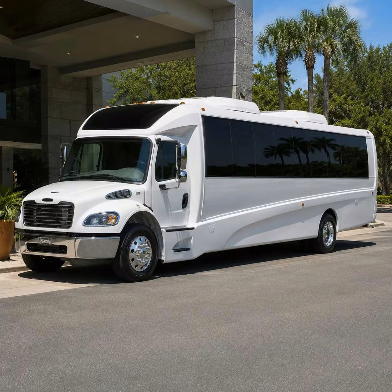 gadsden 30 passenger minibus rental