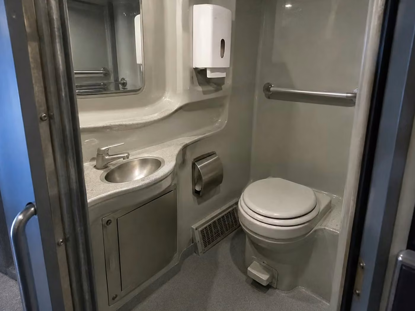 gadsden charter bus onboard restroom
