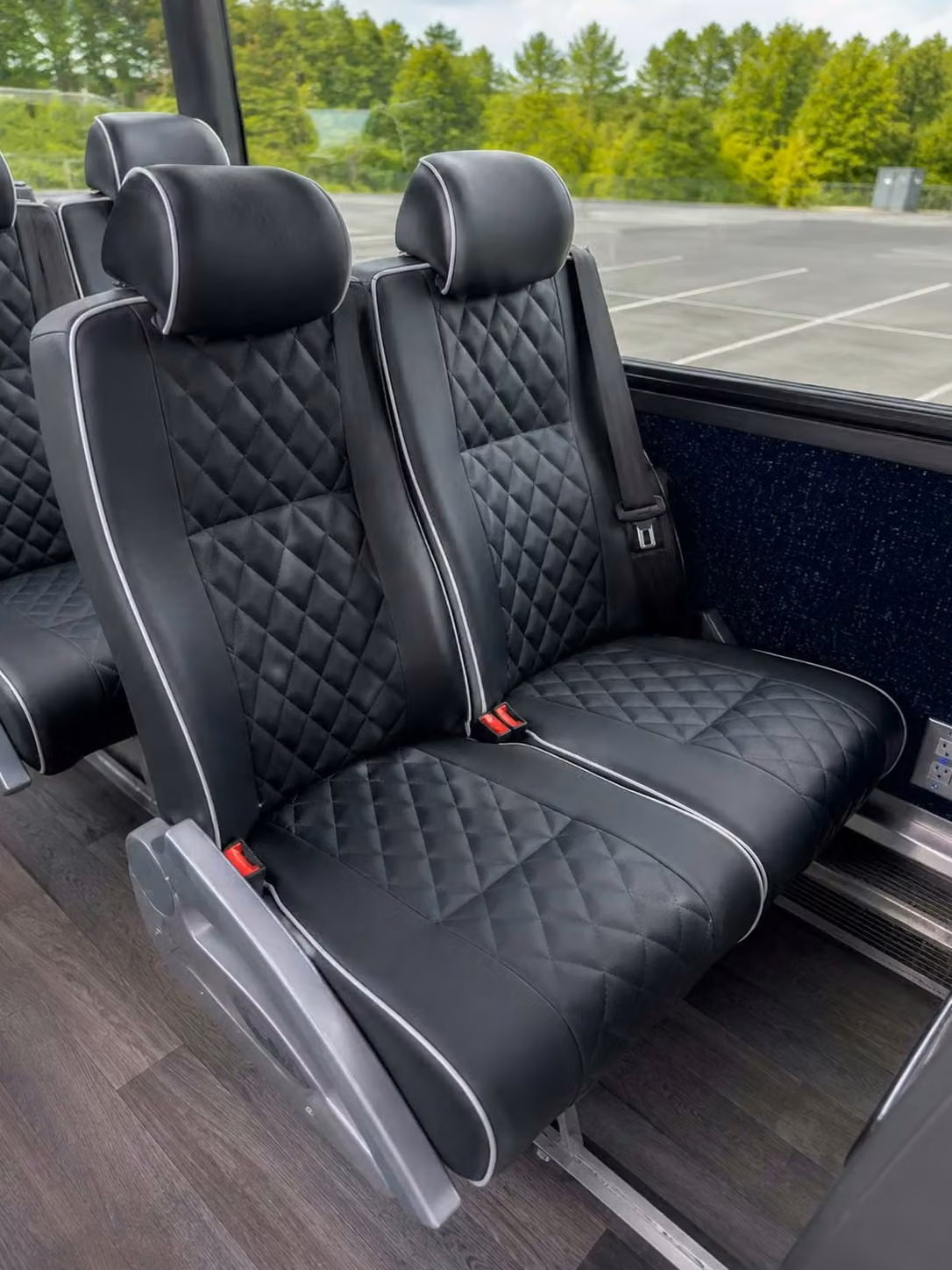 gadsden charter bus reclining seats