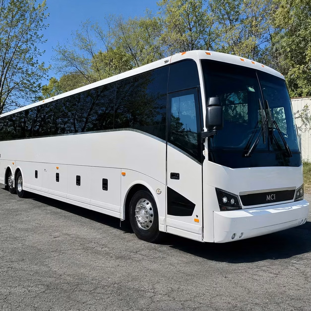 gadsden corporate charter buses with fast wifi power outlets and tray tables