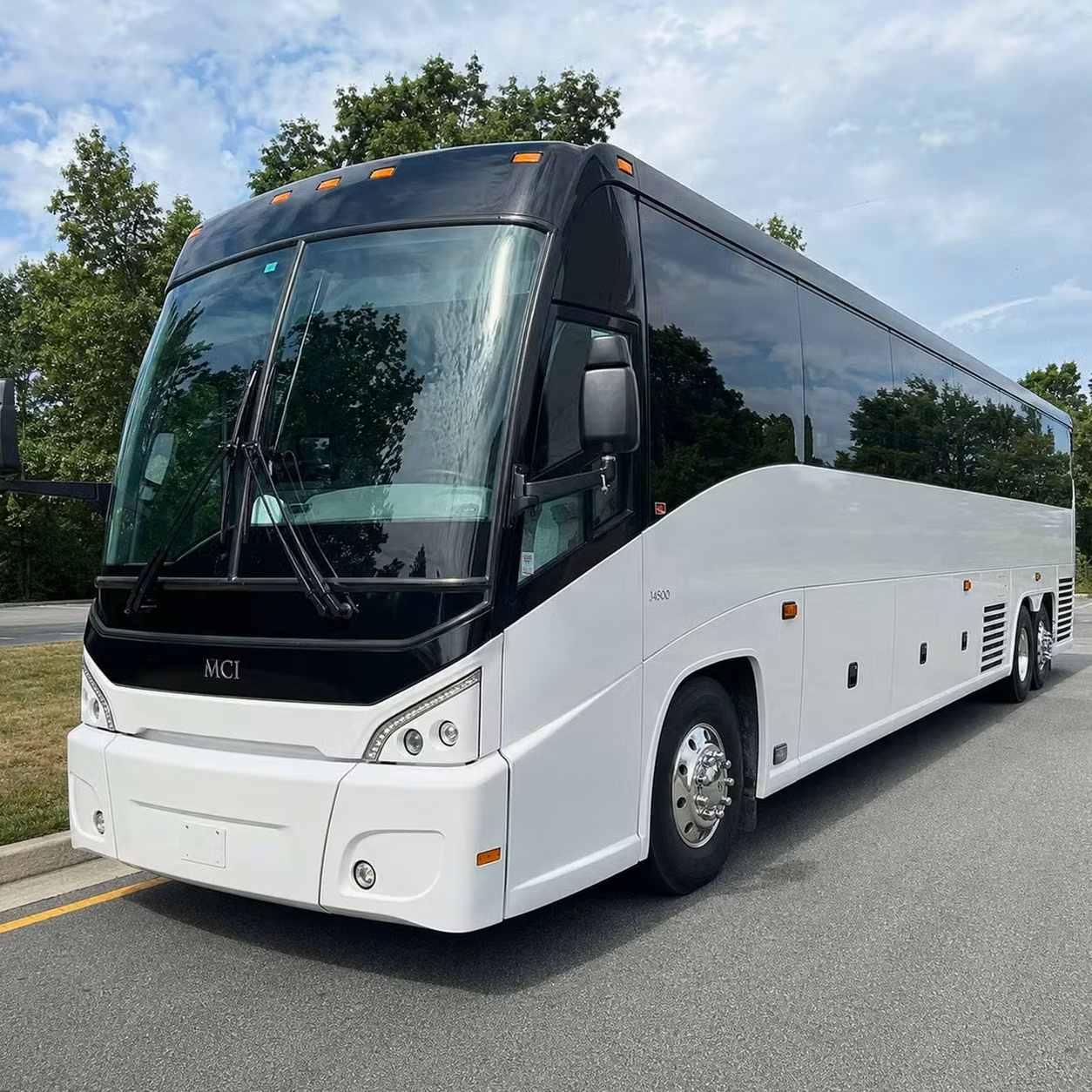 gadsden off site parking lot shuttles for sold out gadsden concerts
