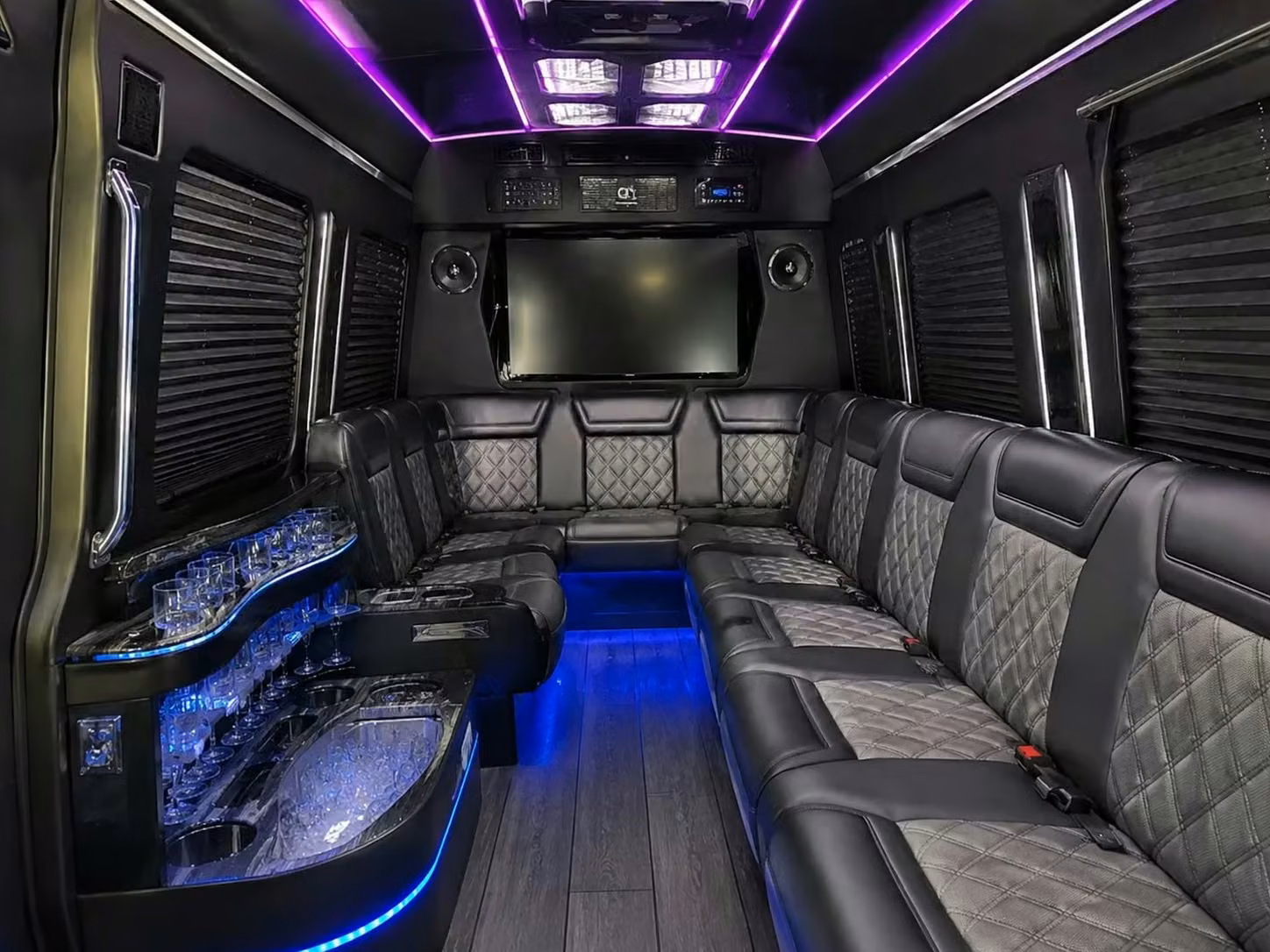 gadsden rent a gadsden charter bus for a destination wedding